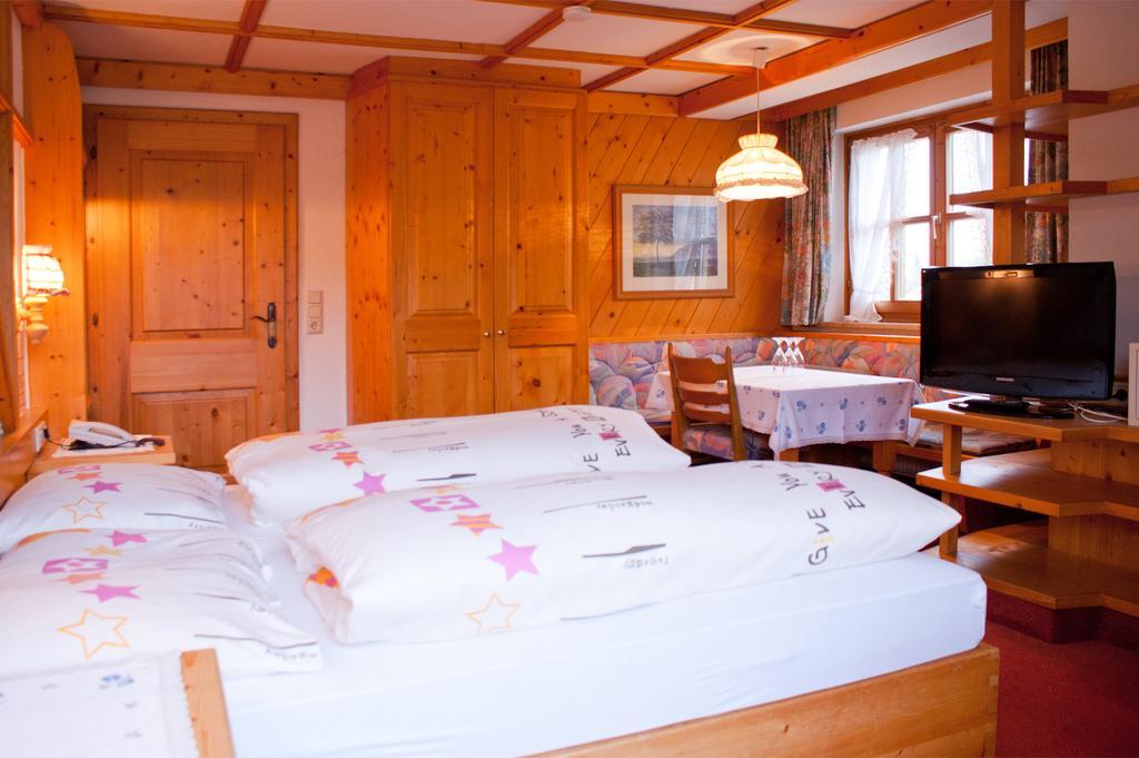 Hotel-Gasthof "Zur Muehle" Kaprun Chambre photo