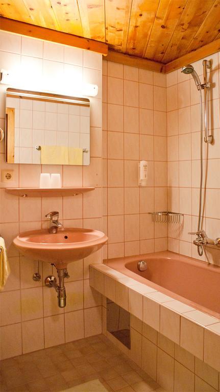 Hotel-Gasthof "Zur Muehle" Kaprun Chambre photo