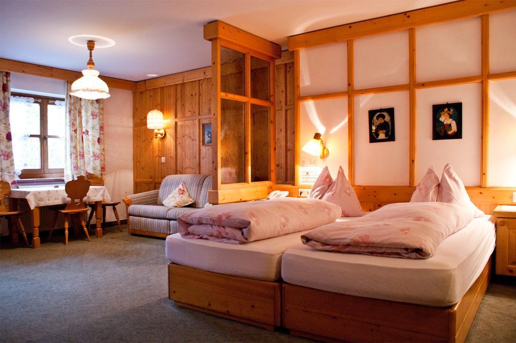 Hotel-Gasthof "Zur Muehle" Kaprun Chambre photo